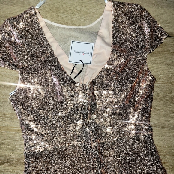 Womens coctail dress - Picture 2 of 3